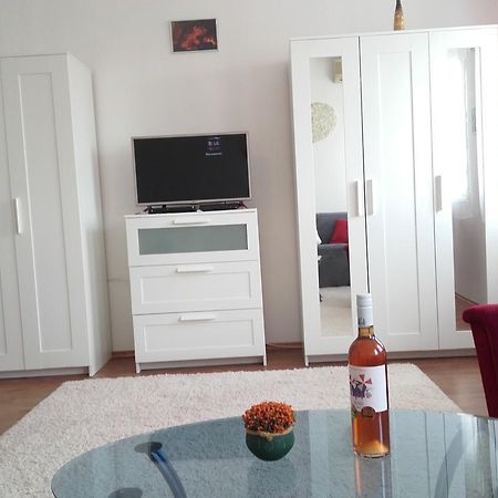 Eger Apartman Экстерьер фото