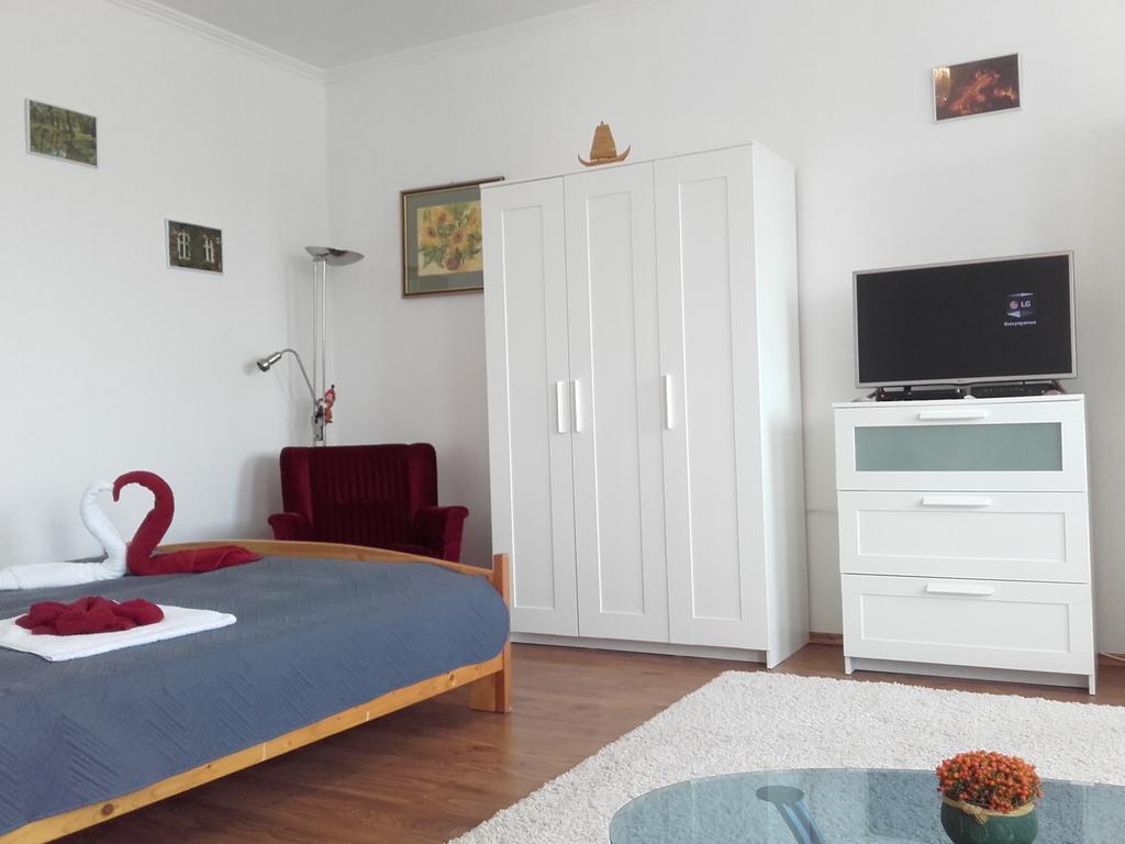 Eger Apartman Экстерьер фото