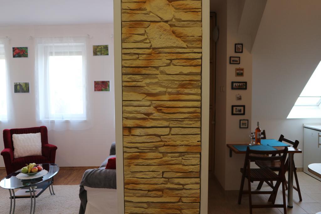 Eger Apartman Экстерьер фото