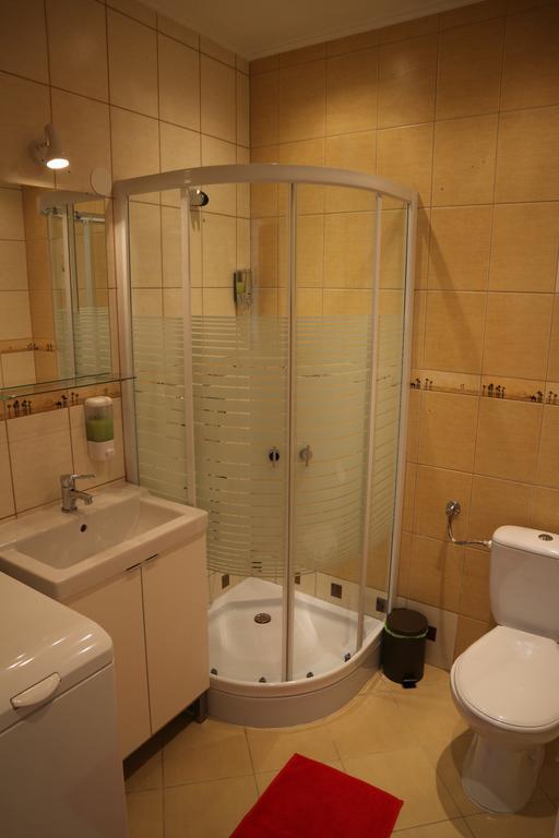 Eger Apartman Экстерьер фото