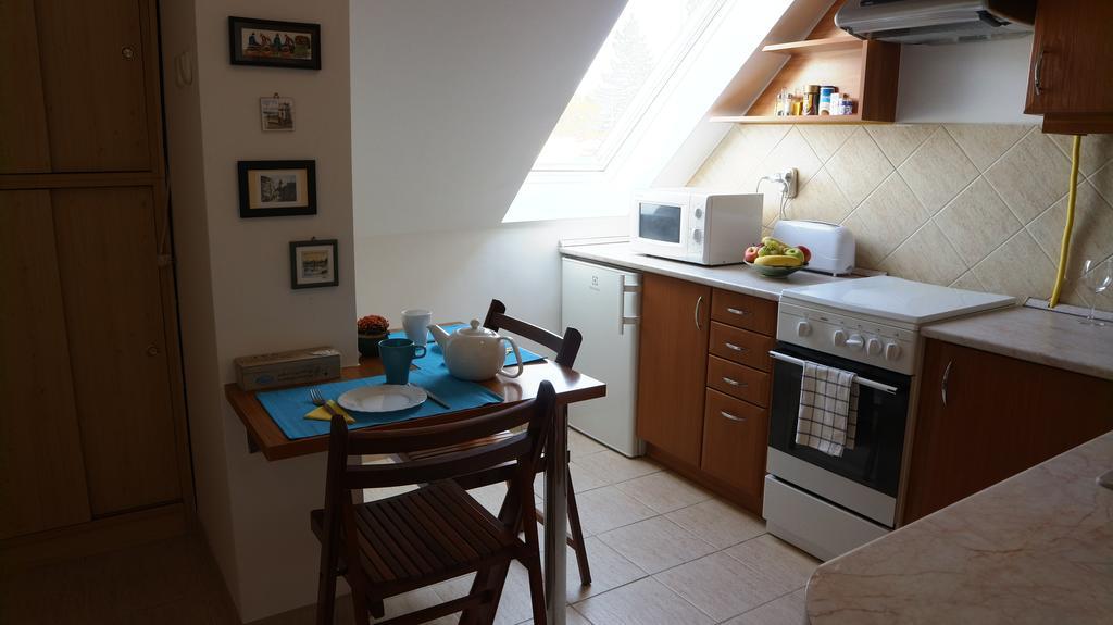 Eger Apartman Экстерьер фото