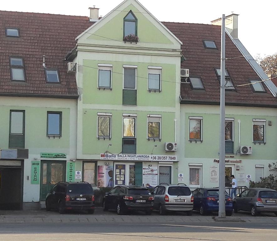 Eger Apartman Экстерьер фото